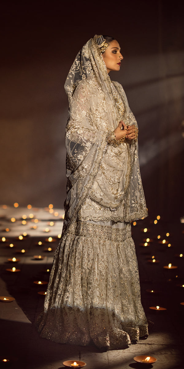 Erum Khan | Jahan Wedding Formals | MASTANI - Pakistani Designer Dress - by Erum Khan | Type: Bridal - 100% Original at Saira Sultan