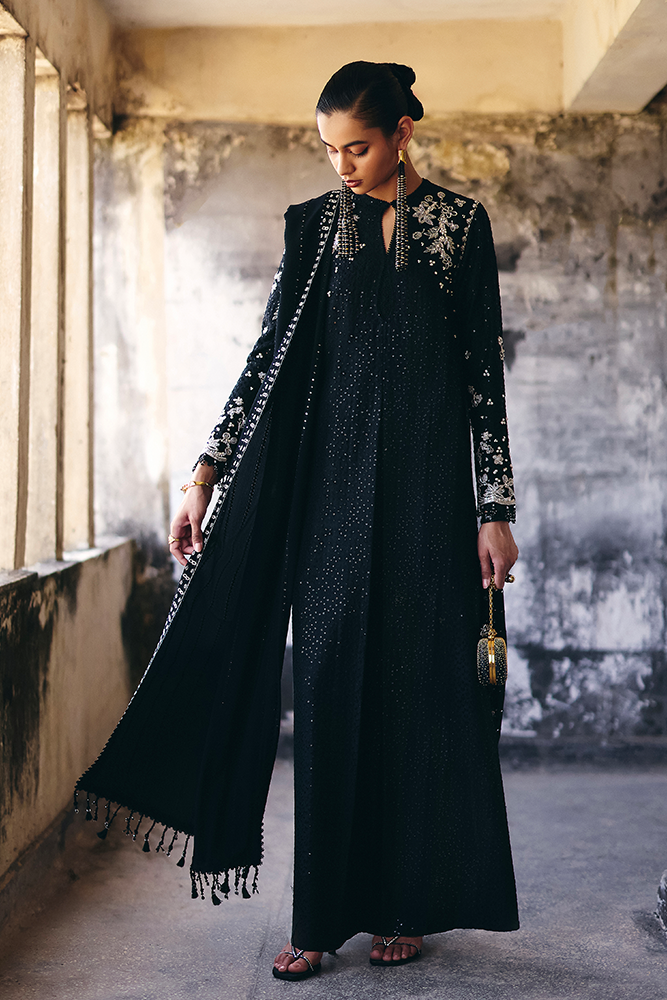 Suffuse | Silk Pret Summer 25 | VIVORA S Black Silk