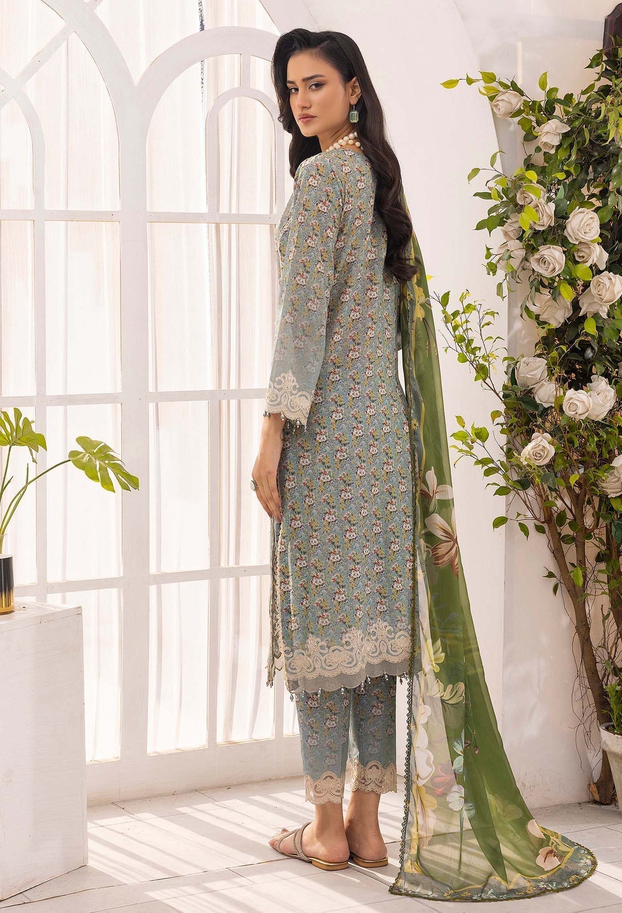 Adans Libas | Solana 25 | SOLANA 07778 S Gray Lawn