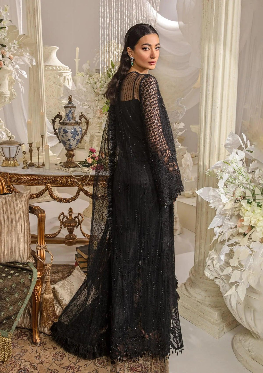 Elaf Premium | Evara Formals 24 | EFE-05 MAJESTY - Pakistani Designer Dress - by Elaf Premium | Type: The Formal Exhibit - 100% Original at Saira Sultan