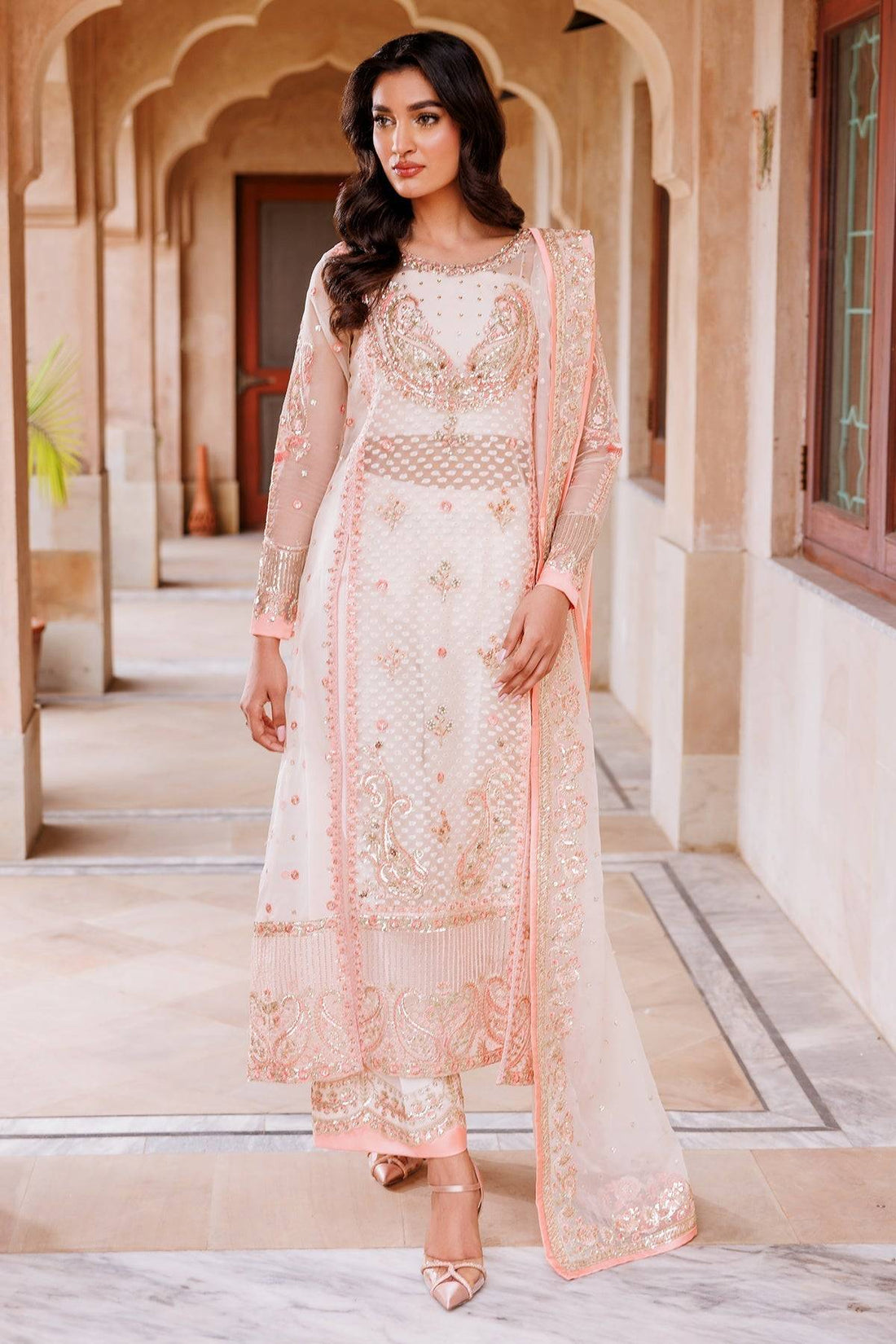 Mina Kashif | Shahbano Luxury Pret 24 | Mirhana - Pakistani Designer Dress - by Mina Kashif | Type: Luxury - 100% Original at Saira Sultan
