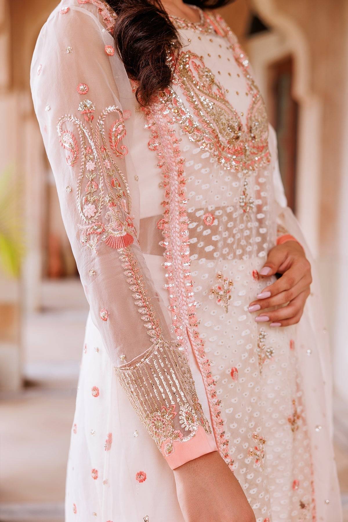 Mina Kashif | Shahbano Luxury Pret 24 | Mirhana - Pakistani Designer Dress - by Mina Kashif | Type: Luxury - 100% Original at Saira Sultan