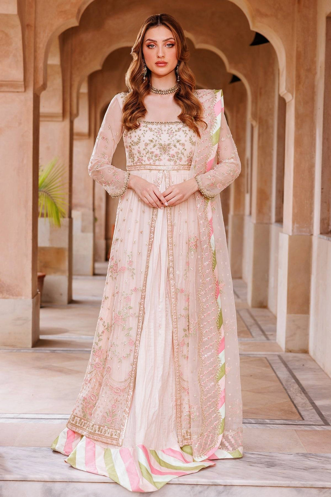 Mina Kashif | Shahbano Luxury Pret 24 | Jazmin - Pakistani Designer Dress - by Mina Kashif | Type: Luxury - 100% Original at Saira Sultan