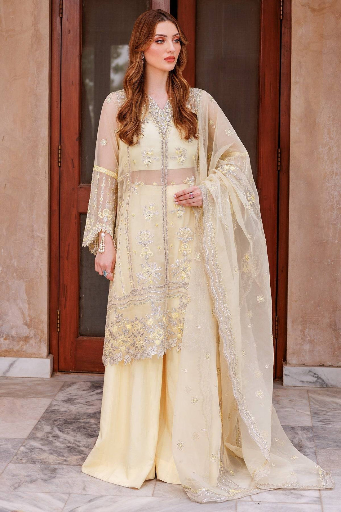 Mina Kashif | Shahbano Luxury Pret 24 | Reem - Pakistani Designer Dress - by Mina Kashif | Type: Luxury - 100% Original at Saira Sultan
