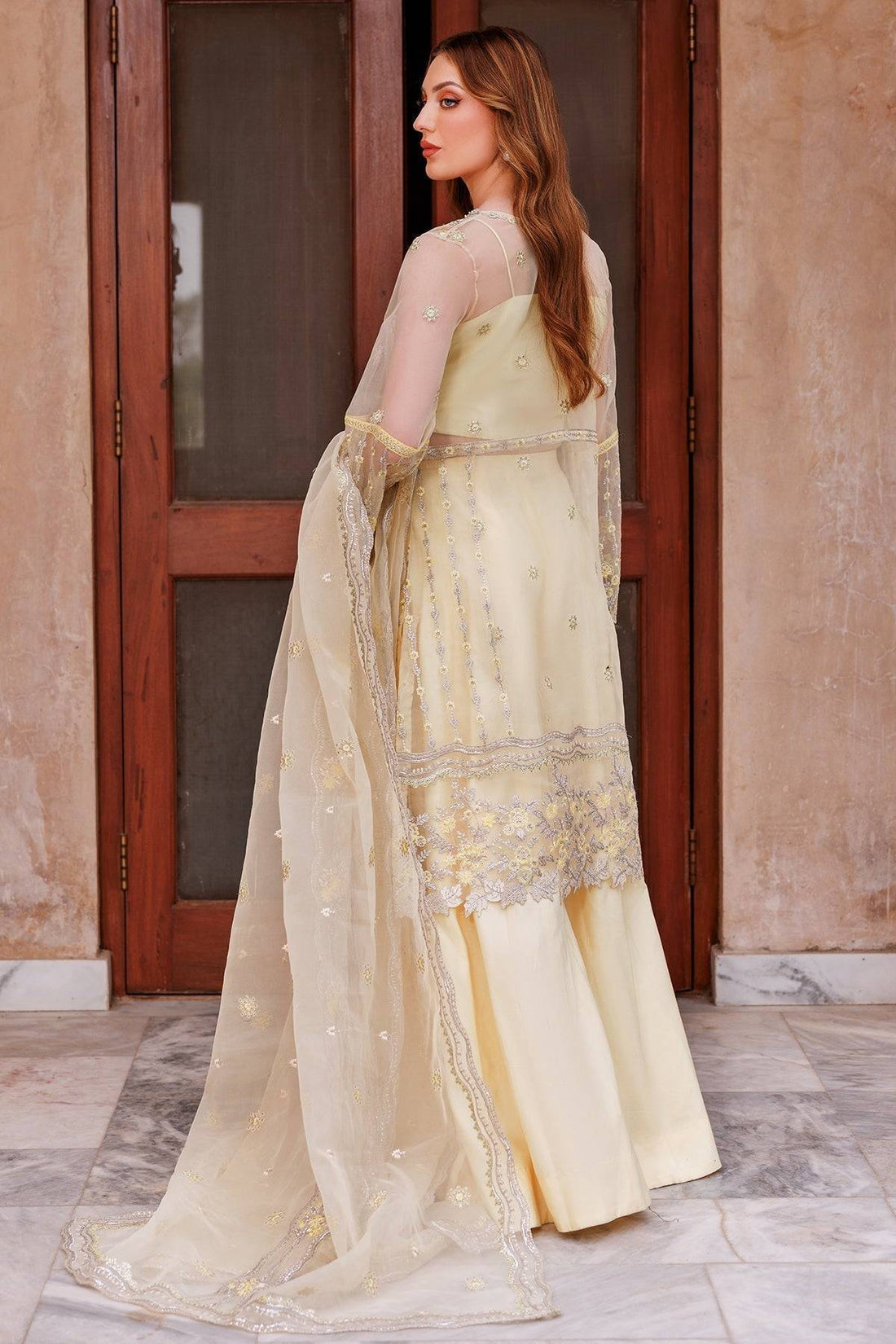 Mina Kashif | Shahbano Luxury Pret 24 | Reem - Pakistani Designer Dress - by Mina Kashif | Type: Luxury - 100% Original at Saira Sultan