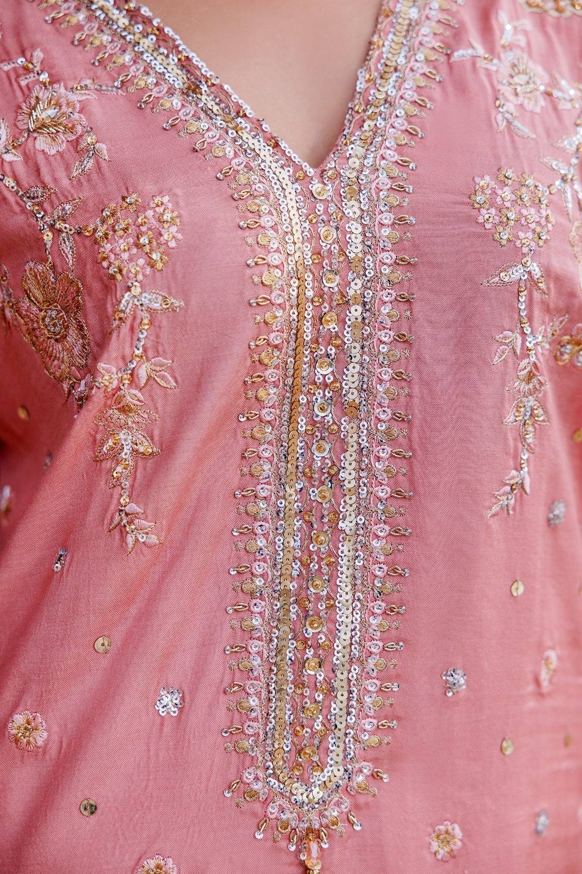 Mina Kashif | Shahbano Luxury Pret 24 | Amber - Pakistani Designer Dress - by Mina Kashif | Type: Luxury - 100% Original at Saira Sultan