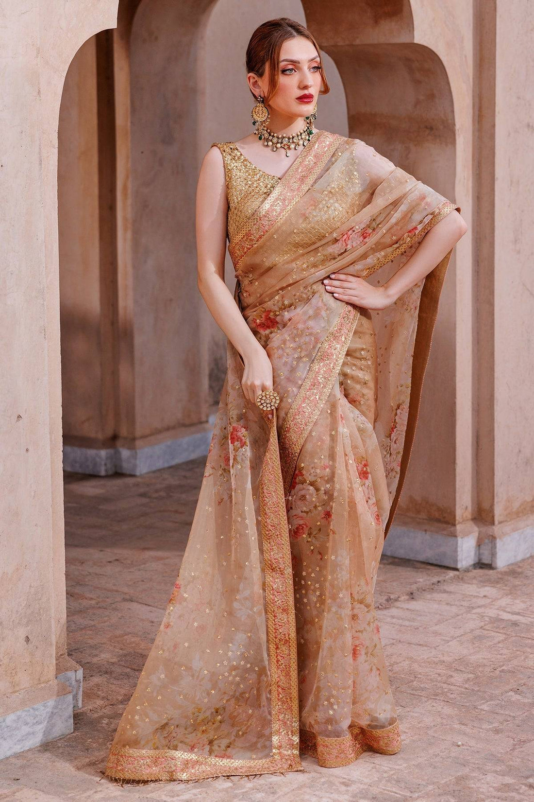 Mina Kashif | Shahbano Luxury Pret 24 | Zymal - Pakistani Designer Dress - by Mina Kashif | Type: Luxury - 100% Original at Saira Sultan