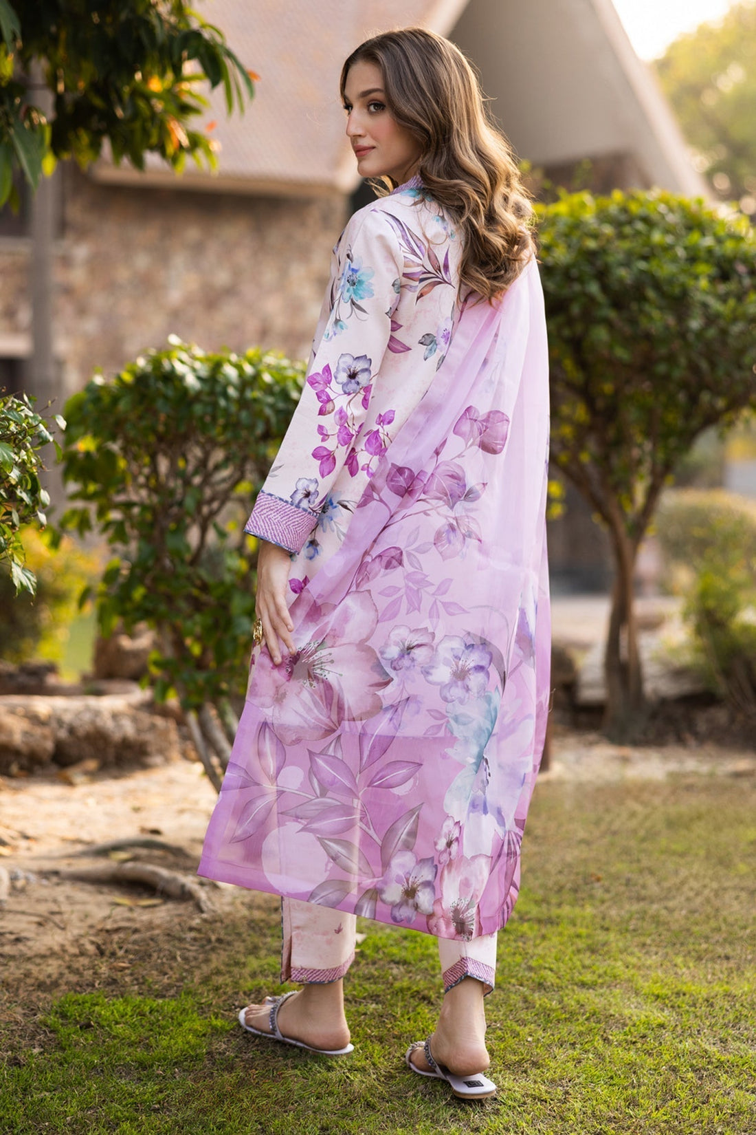 Alizeh | Sheen Lawn Prints 25 | AF-PL-6030-Fero XS Pastel Pink Lawn