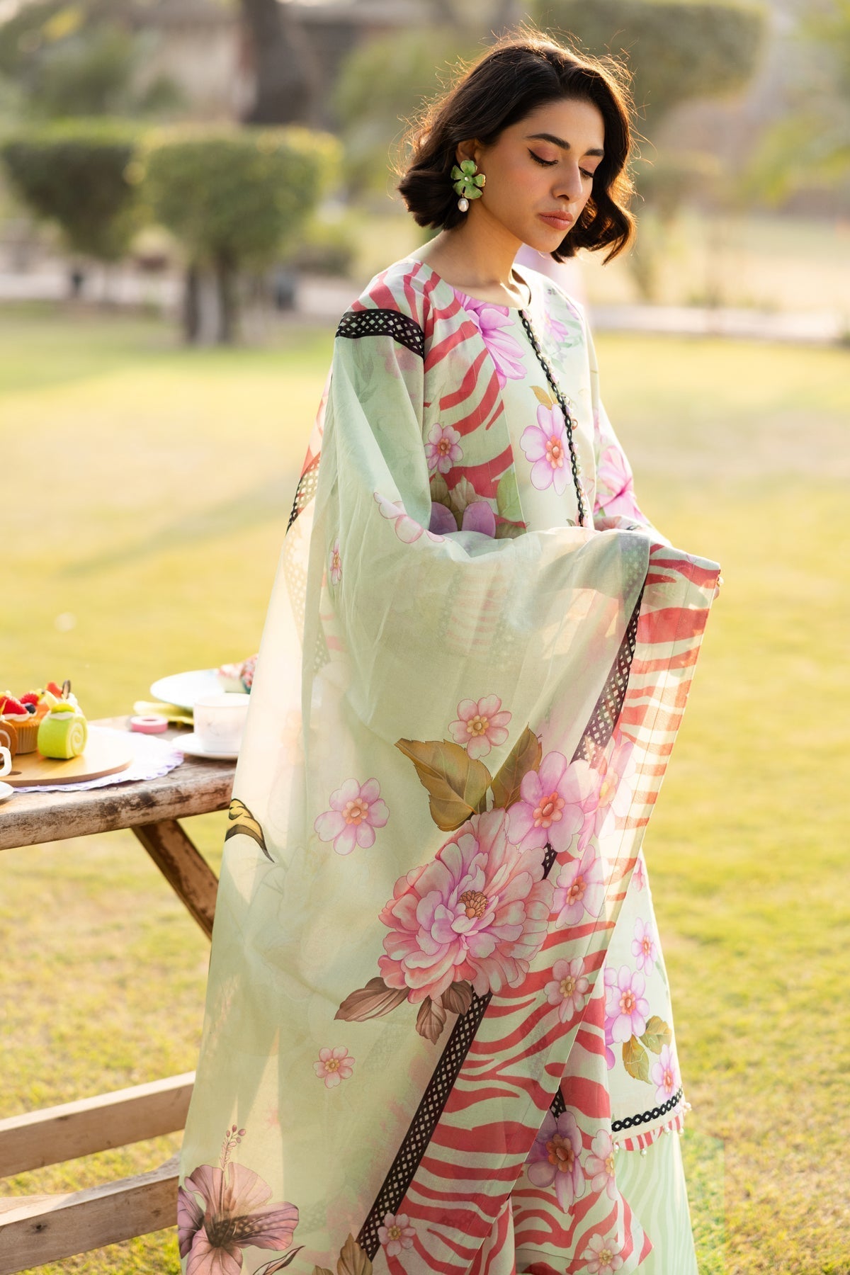 Alizeh | Sheen Lawn Prints 25 | AF-PL-6034-Cleo L Mint Green Lawn