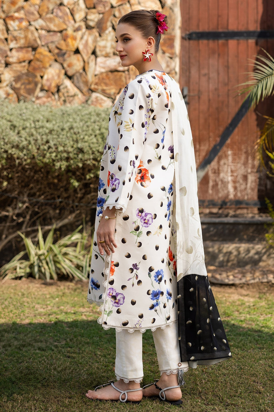 Alizeh | Sheen Lawn Prints 25 | AF-PL-6037-Loco XS White Lawn