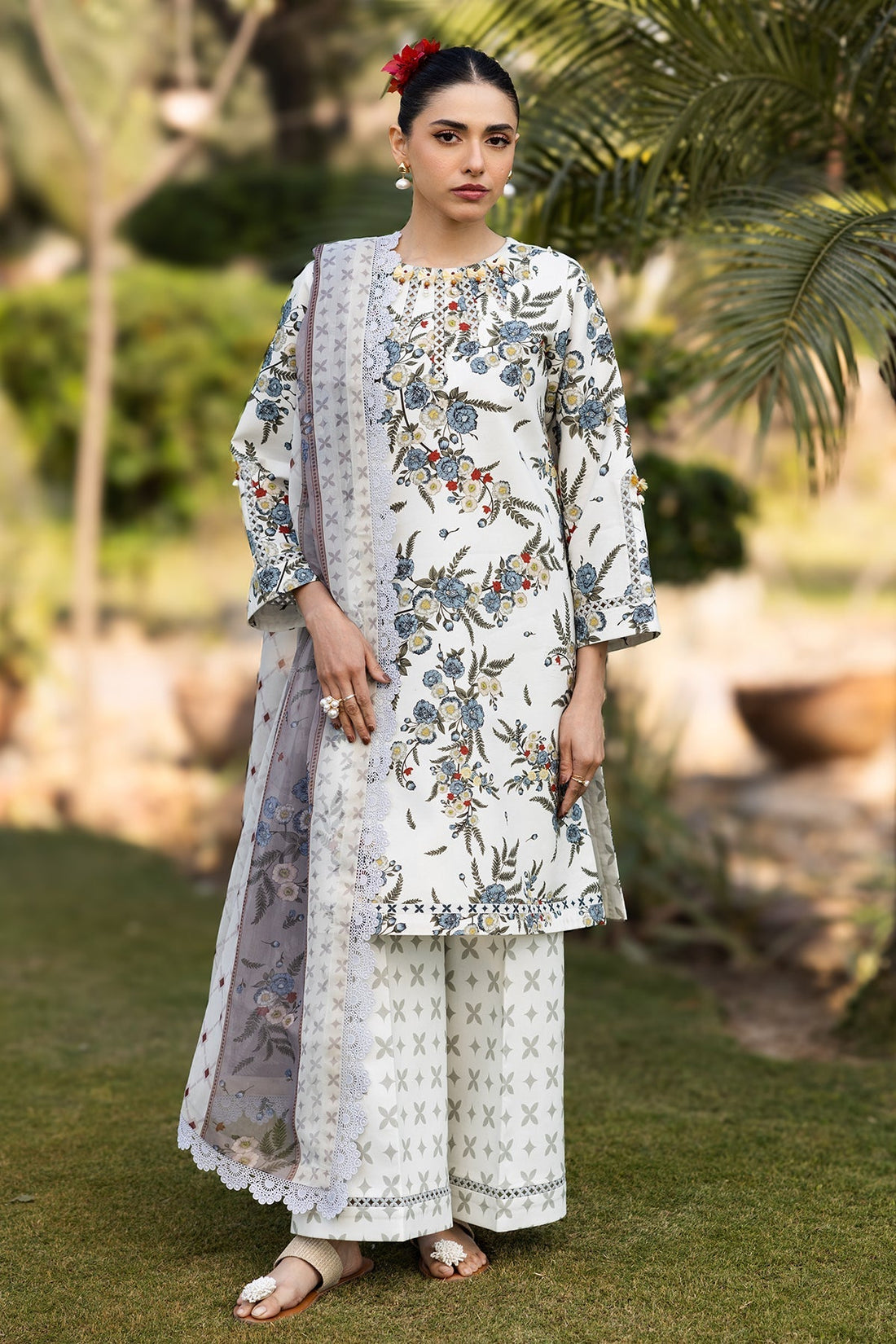 Alizeh | Sheen Lawn Prints 25 | AF-PL-6040-Alaska XS Off White Lawn