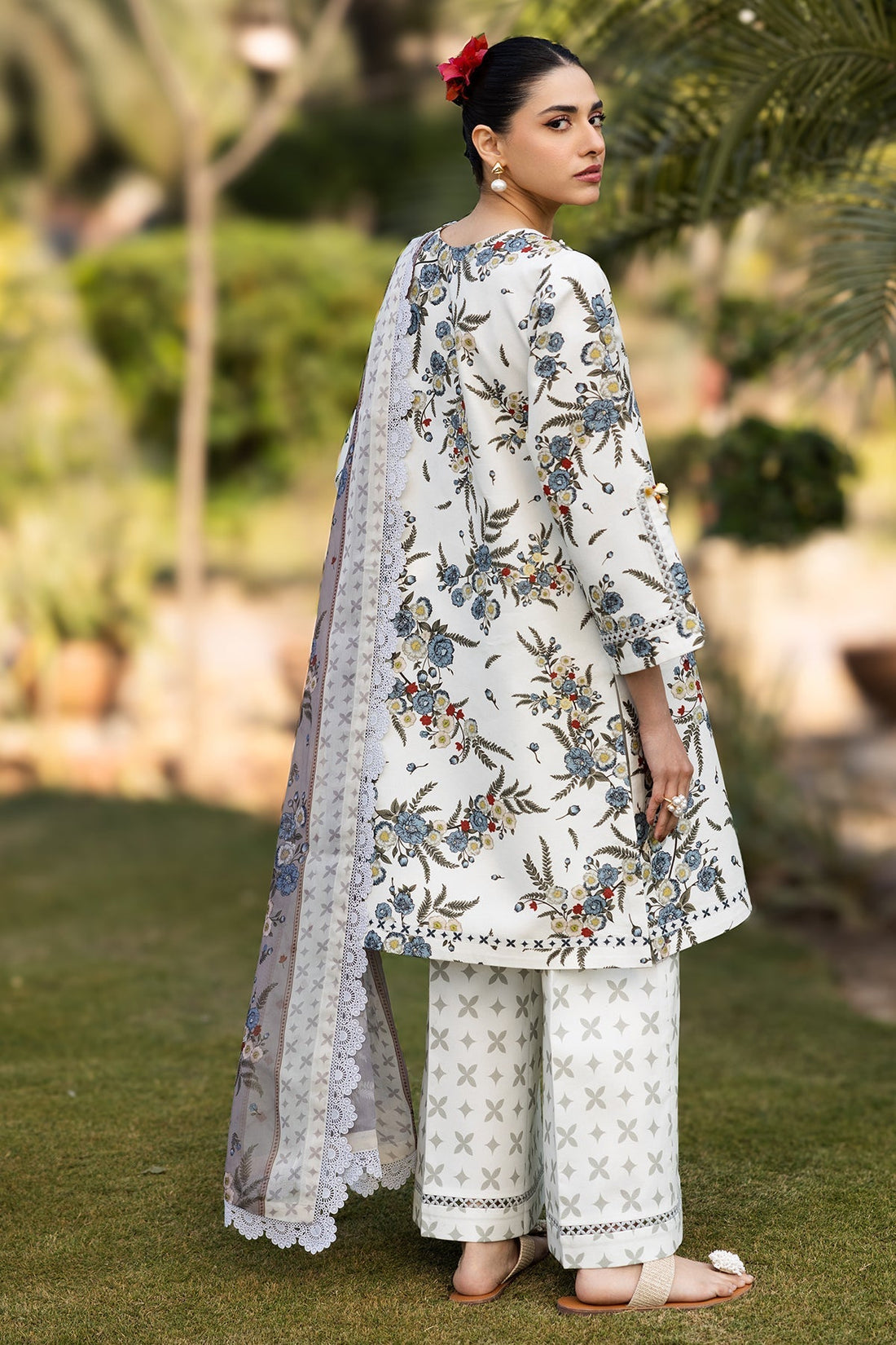 Alizeh | Sheen Lawn Prints 25 | AF-PL-6040-Alaska XS Off White Lawn
