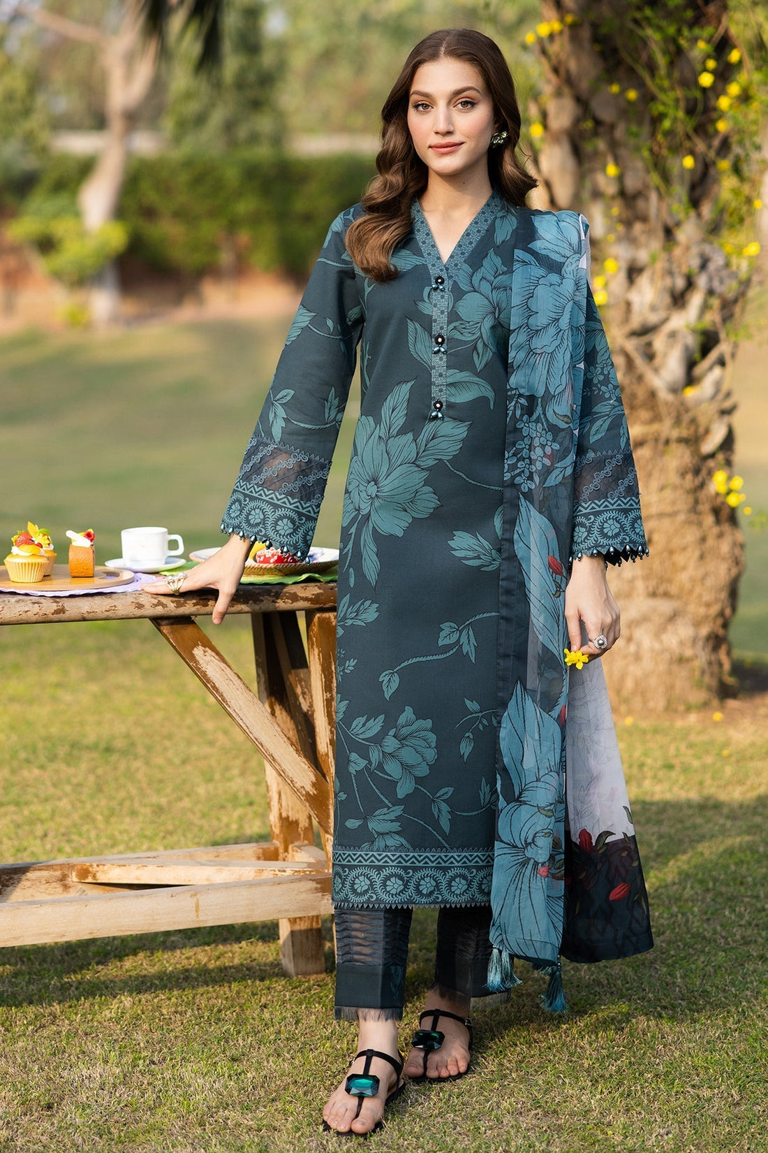 Alizeh | Sheen Lawn Prints 25 | AF-PL-6035-Nigella XS Deep Teal Green Lawn