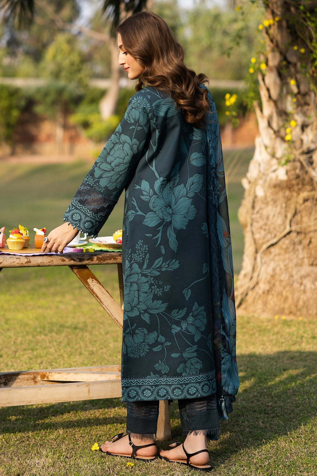 Alizeh | Sheen Lawn Prints 25 | AF-PL-6035-Nigella XS Deep Teal Green Lawn