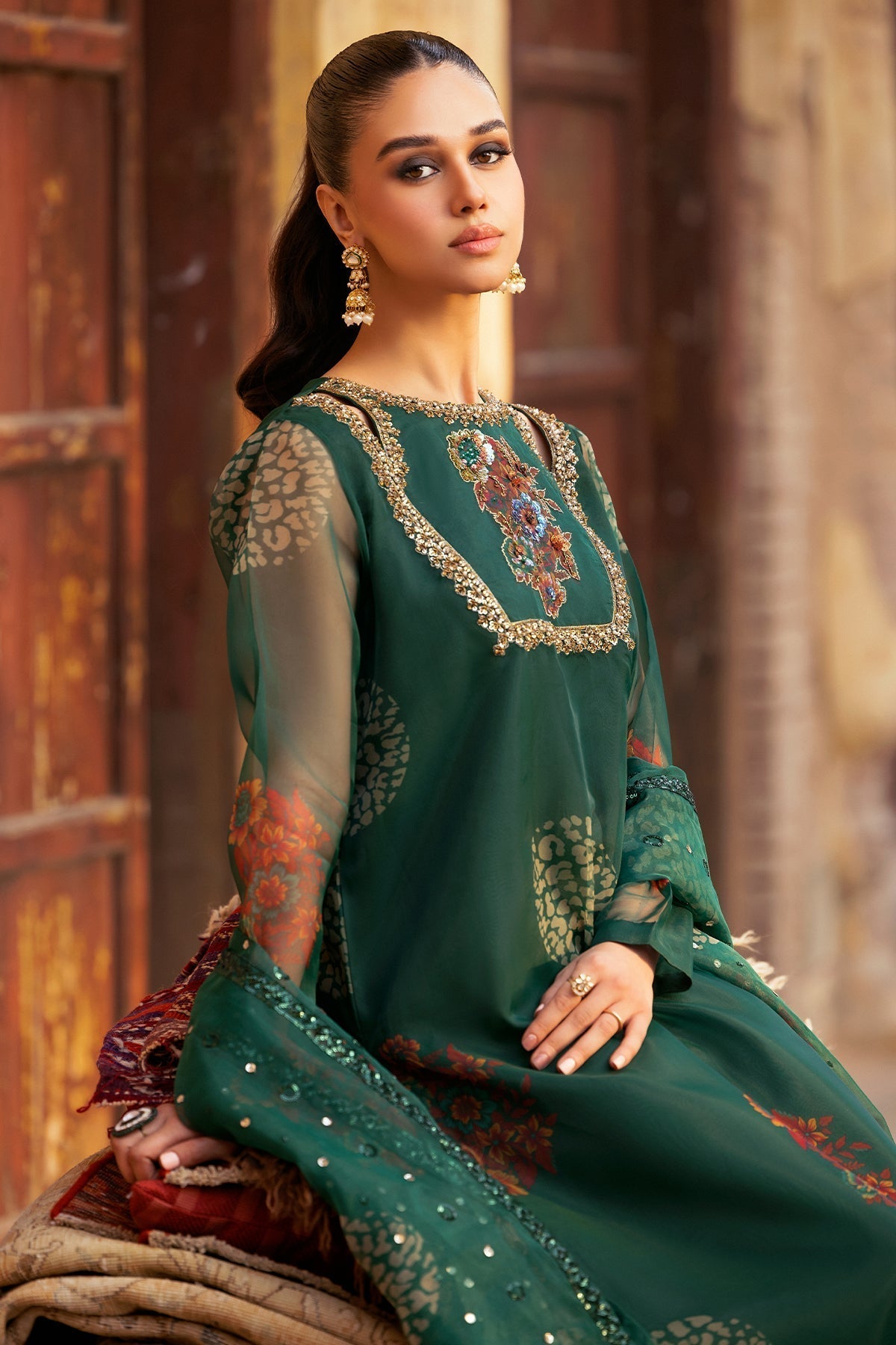 Charizma | Festive Pret | CMA-5-129
