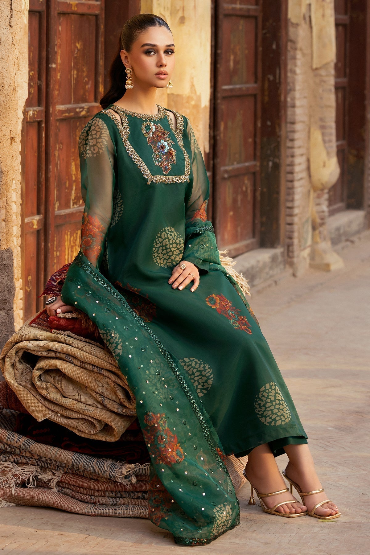 Charizma | Festive Pret | CMA-5-129