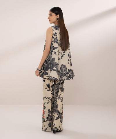 Sapphire | Eid Collection | D113 - Pakistani Designer Dress - by Sapphire | Type: Luxury - 100% Original at Saira Sultan