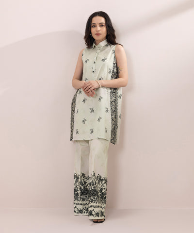 Sapphire | Eid Collection | D119 - Pakistani Designer Dress - by Sapphire | Type: Luxury - 100% Original at Saira Sultan