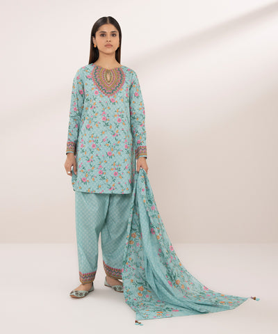 Sapphire | Eid Collection | D125 - Pakistani Designer Dress - by Sapphire | Type: Luxury - 100% Original at Saira Sultan