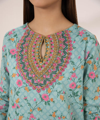 Sapphire | Eid Collection | D125 - Pakistani Designer Dress - by Sapphire | Type: Luxury - 100% Original at Saira Sultan
