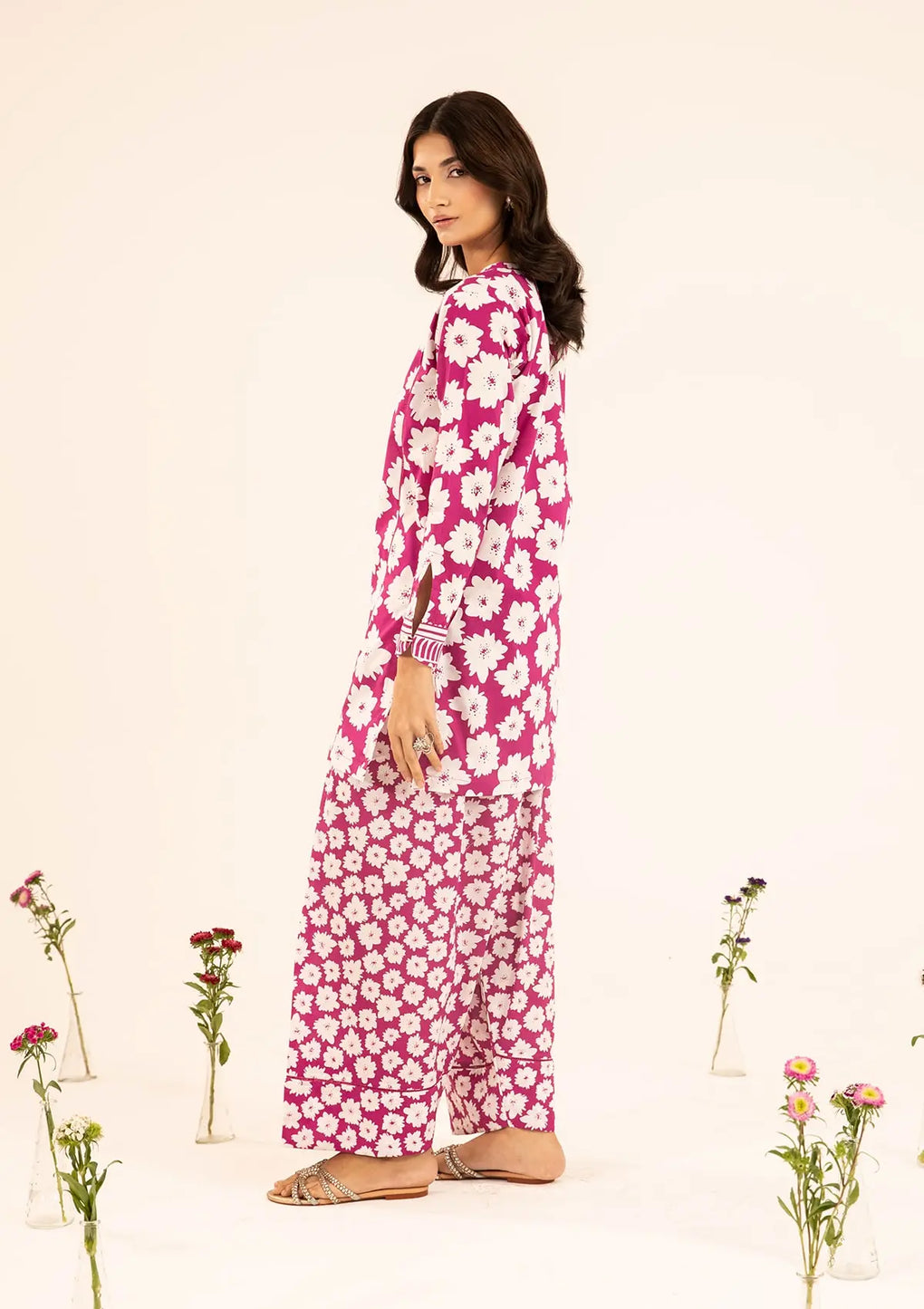 Elaf Premium | Pret 25 | EPT-02 IVERA S Magenta Lawn