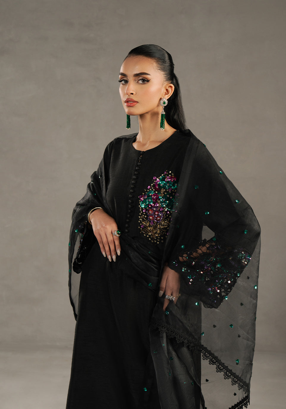 Zarqash | Silk Edit | ZQS 014 DELLA XL Black Raw Silk