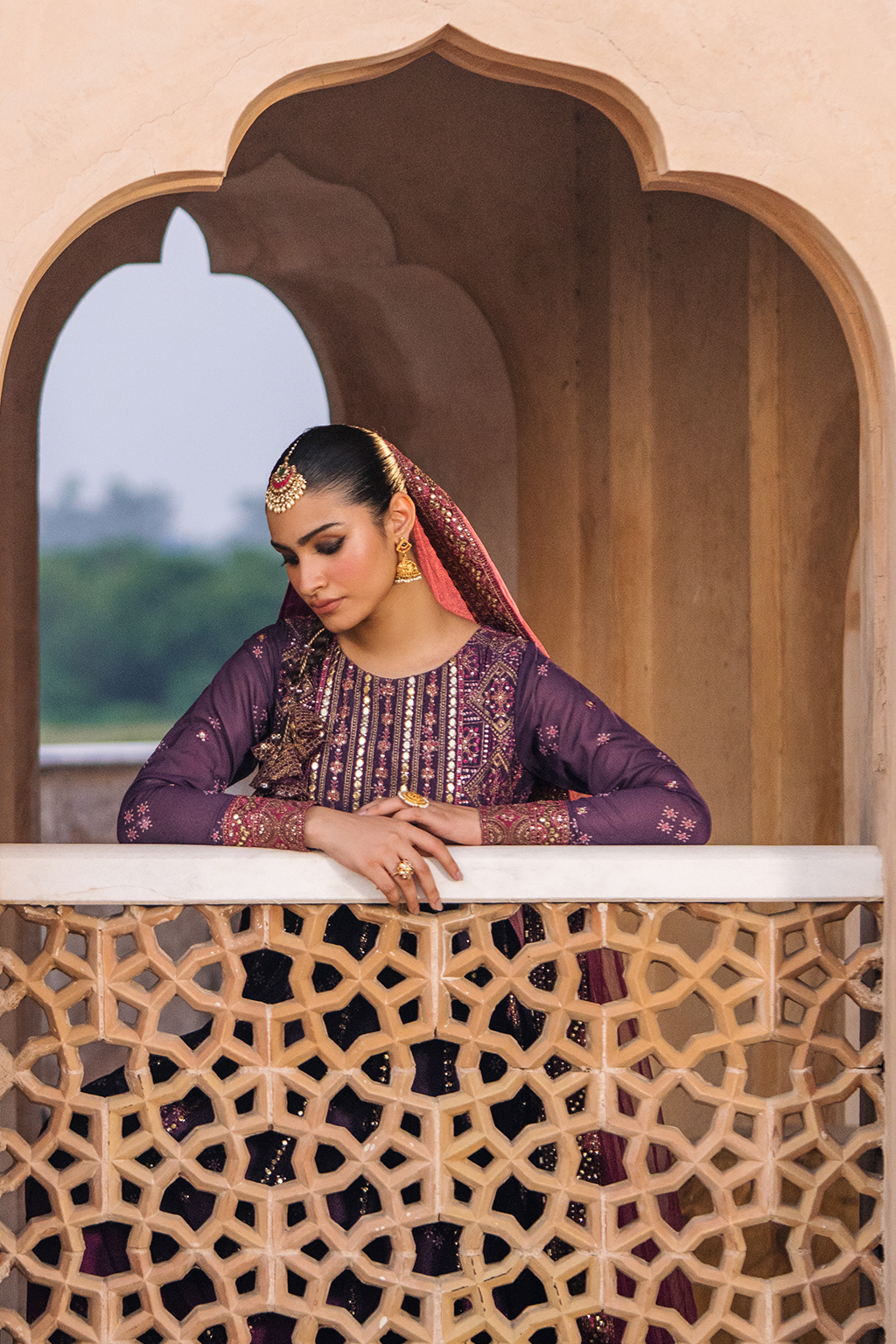 Iznik | Bandhani Formals | UE-333 XL Magenta Chiffon
