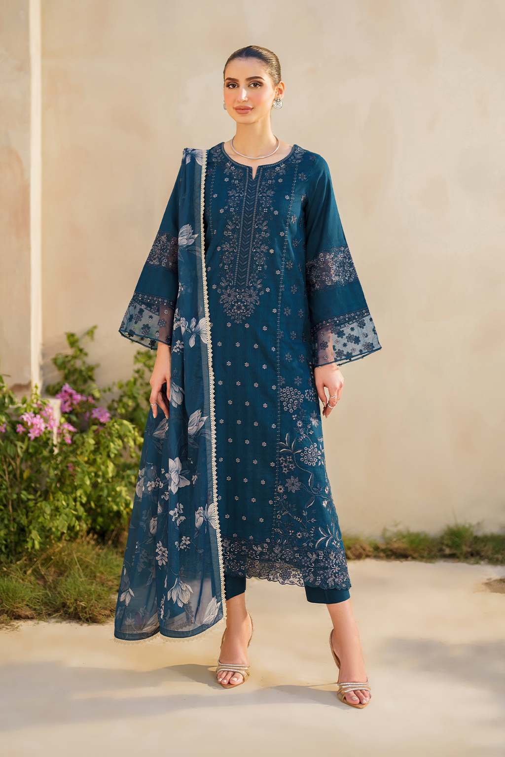 Iznik | Festive lawn 24 | SFL-01 -  Iznik Luxury -  Saira Sultan