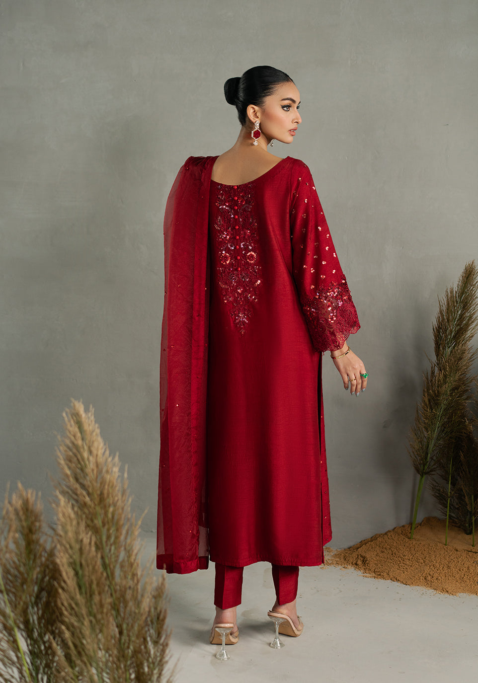 Zarqash | Silk Edit | ZQS 010 ROSALIE M Red Raw Silk