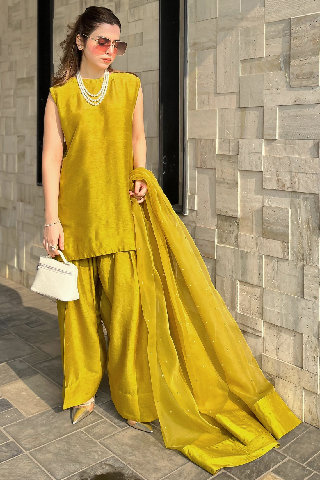 Hana | Signature Series | Zyana XS Gold Raw Silk