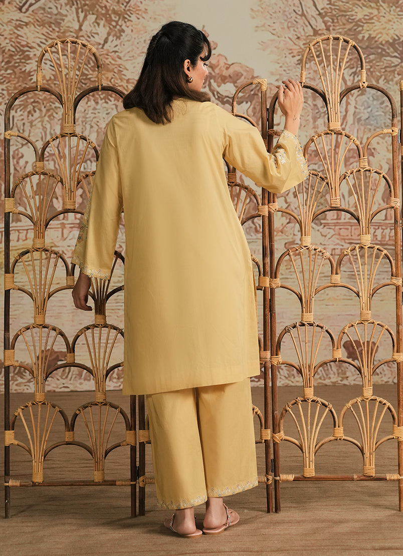 Image | Spring the Tea | ICSE-214194-12554 XS Pale Yellow Cotton