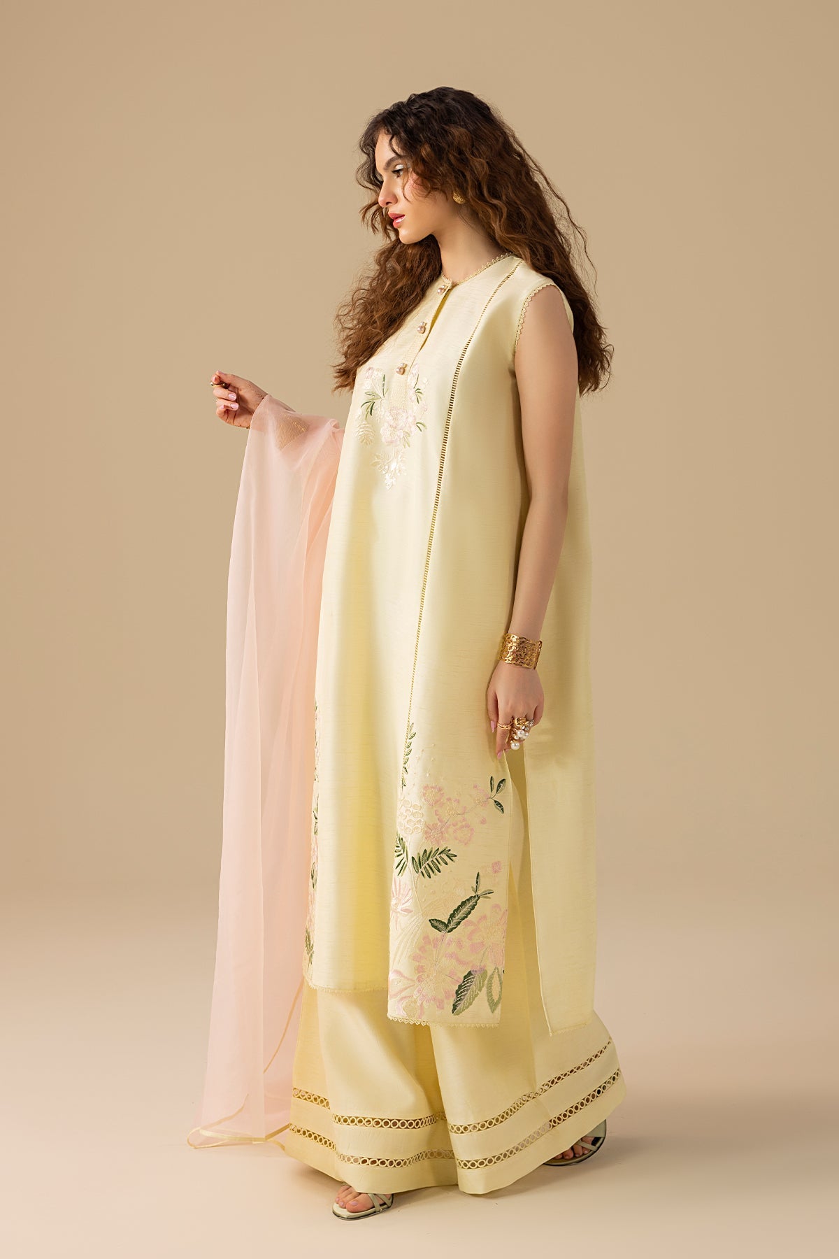 Erum Khan | Lillia Summer Edit | Butter Daze XL Cream Korean Silk