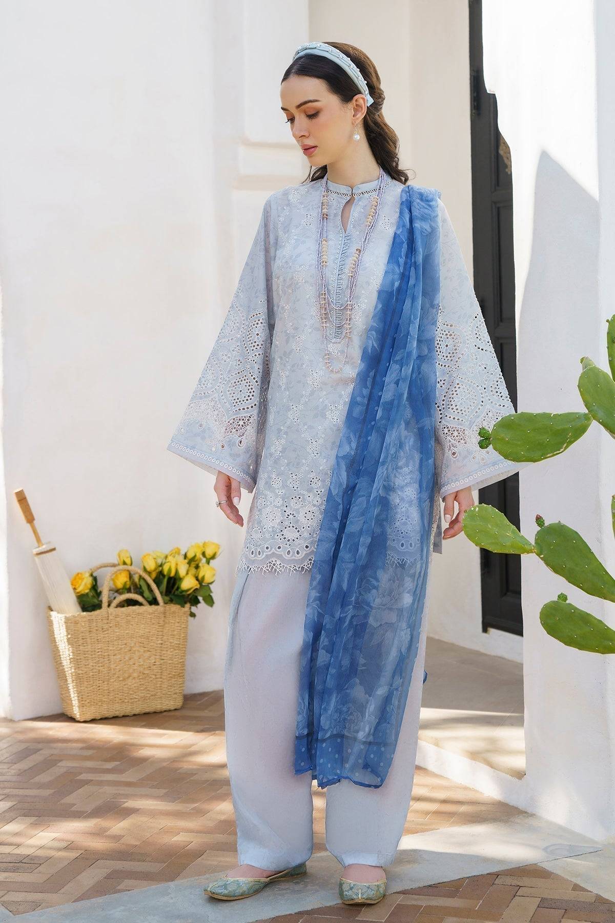 Baroque | Luxury Pret 24 | LAWN UF-582 - Pakistani Designer Dress - by Baroque | Type: Luxury - 100% Original at Saira Sultan