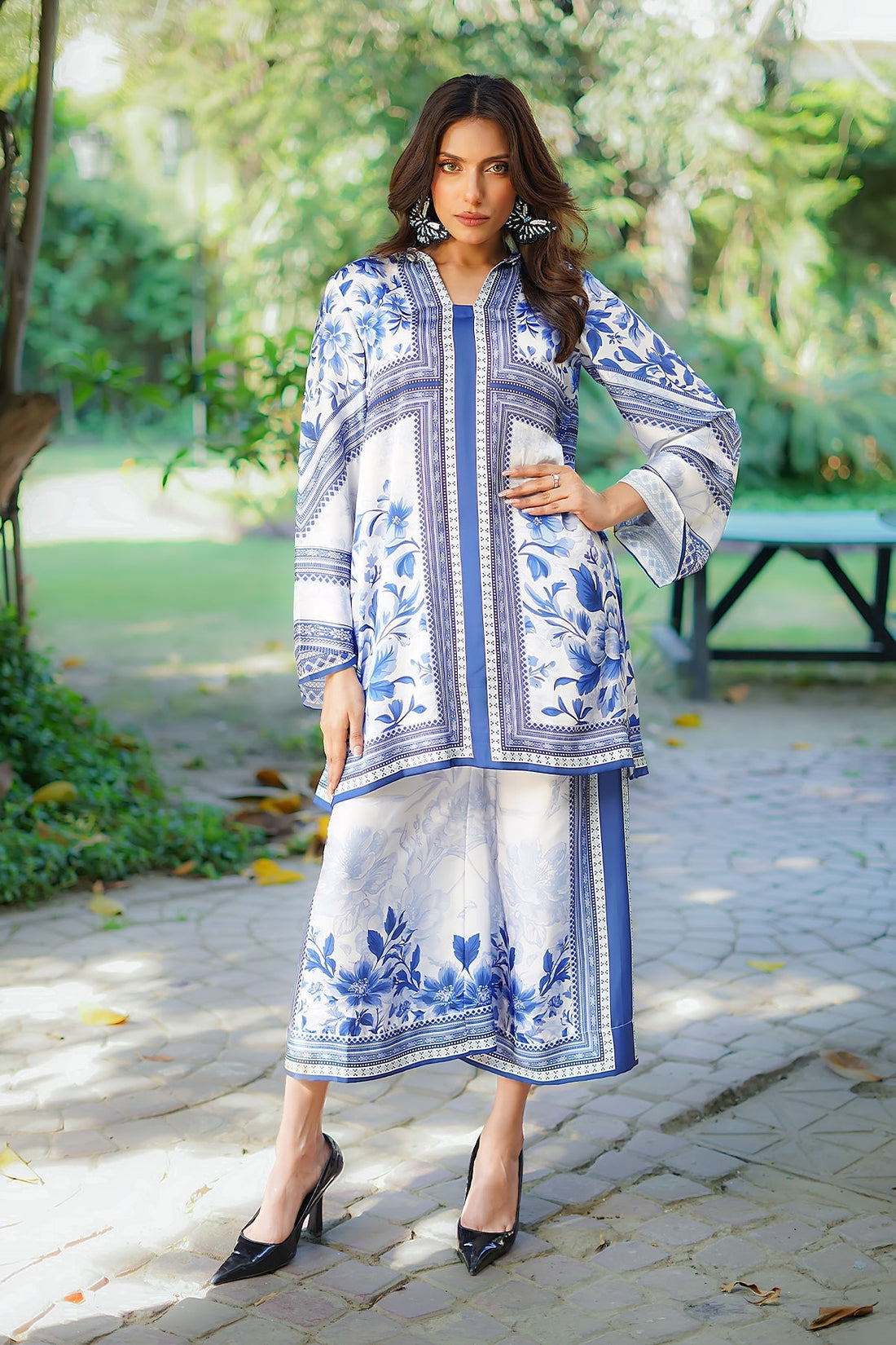 Erum Khan | Nue 25 | Ocean Harmony XS Off White Charmeuse Silk