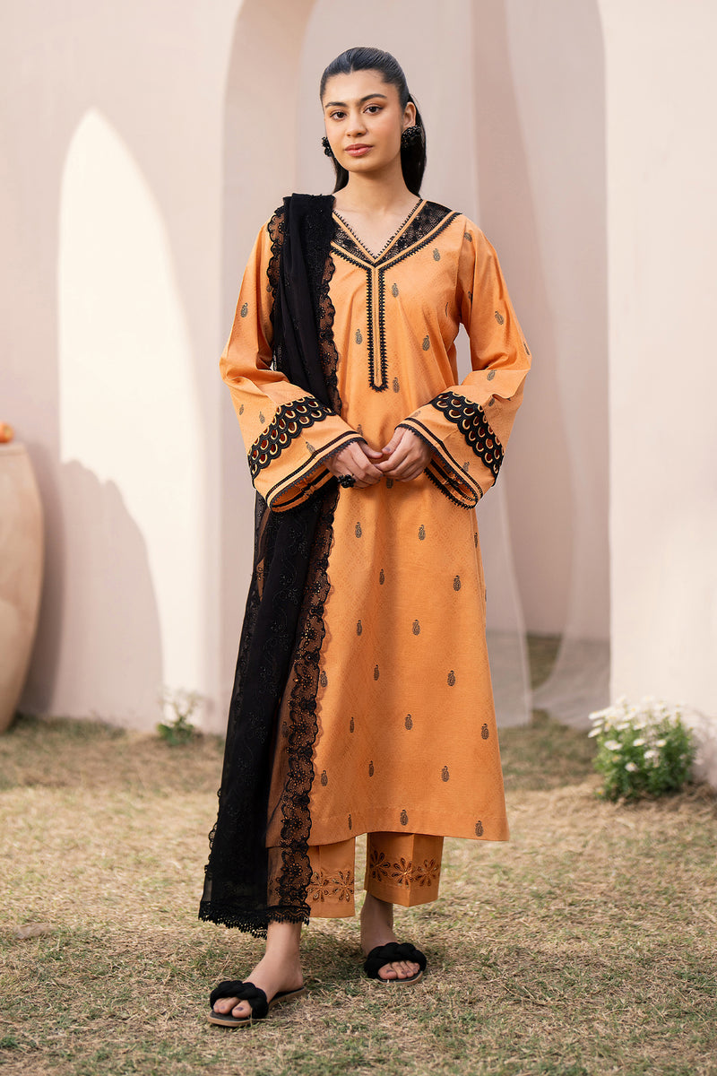 Baroque | Luxury Pret 24 | JACQUARD LAWN UF-613 -  Baroque Luxury -  Saira Sultan