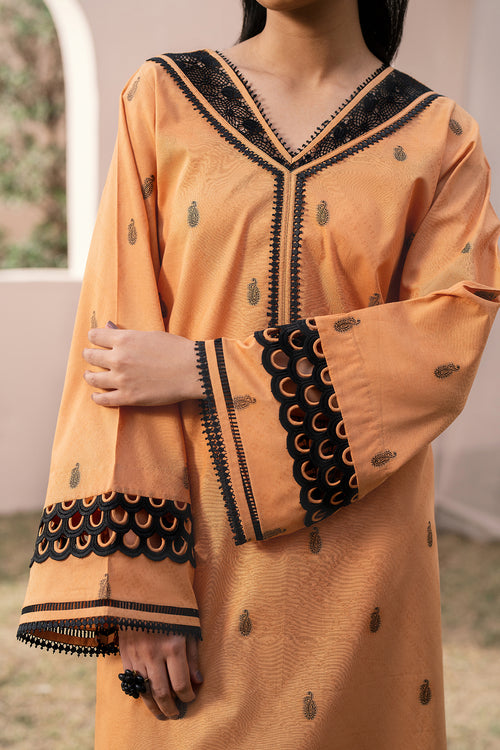 Baroque | Luxury Pret 24 | JACQUARD LAWN UF-613 -  Baroque Luxury -  Saira Sultan