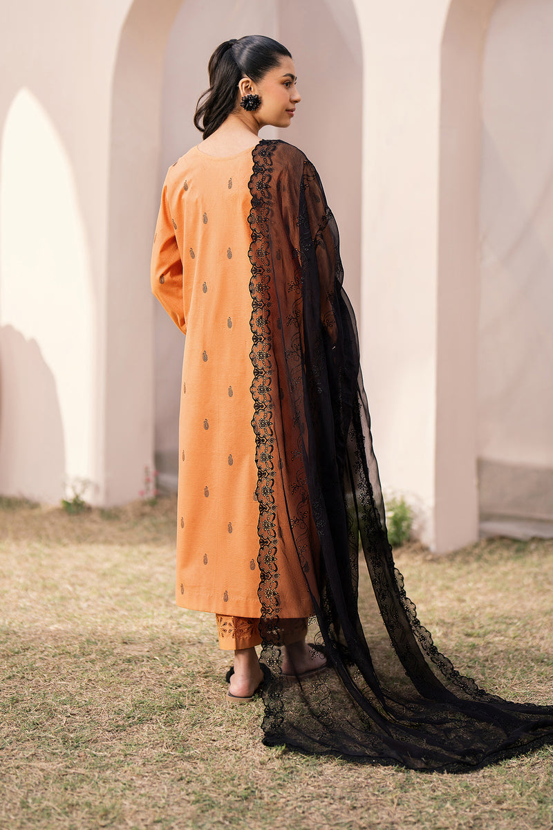 Baroque | Luxury Pret 24 | JACQUARD LAWN UF-613 -  Baroque Luxury -  Saira Sultan