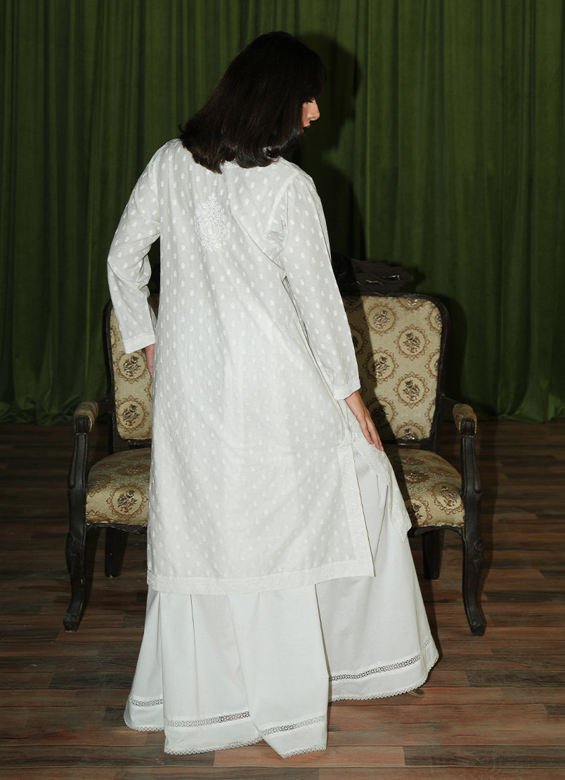 Image | Spring the Tea | ICSE-213276-11345 XS White Cotton