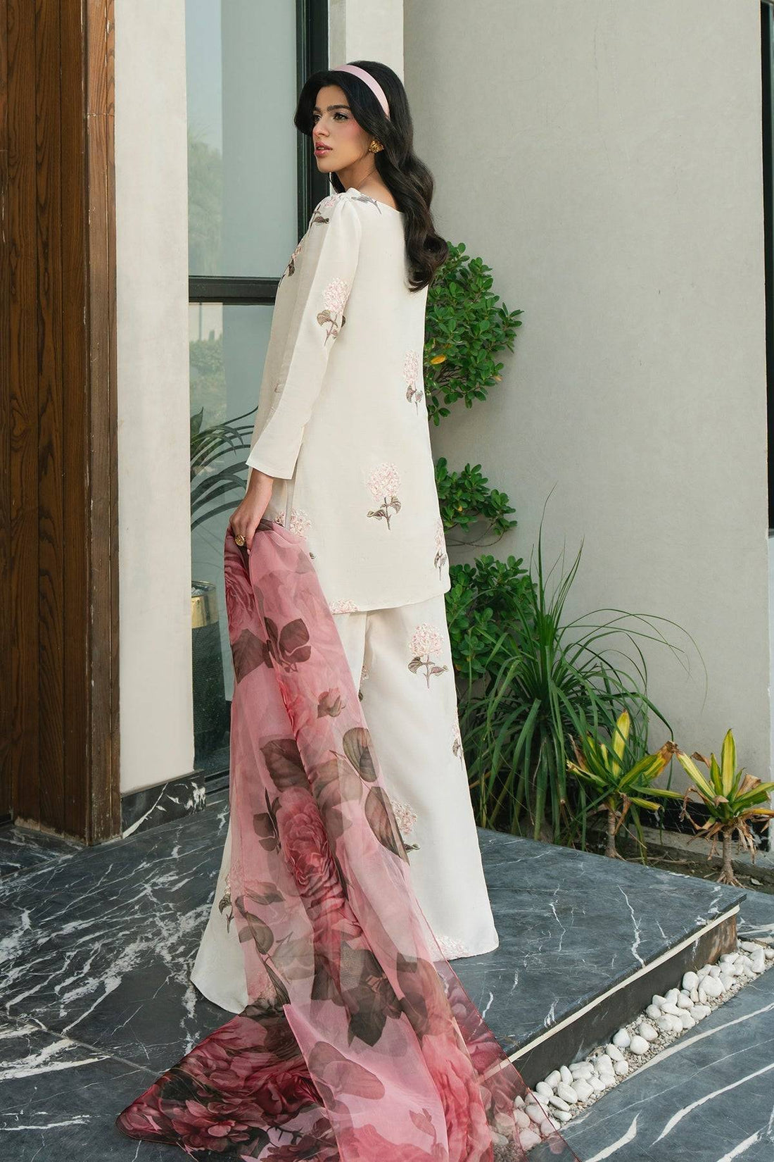 Fahad Hussayn | Lawn Banger | Peony - Pakistani Designer Dress - by Erum Khan | Type: Ladies Clothes - 100% Original at Saira Sultan