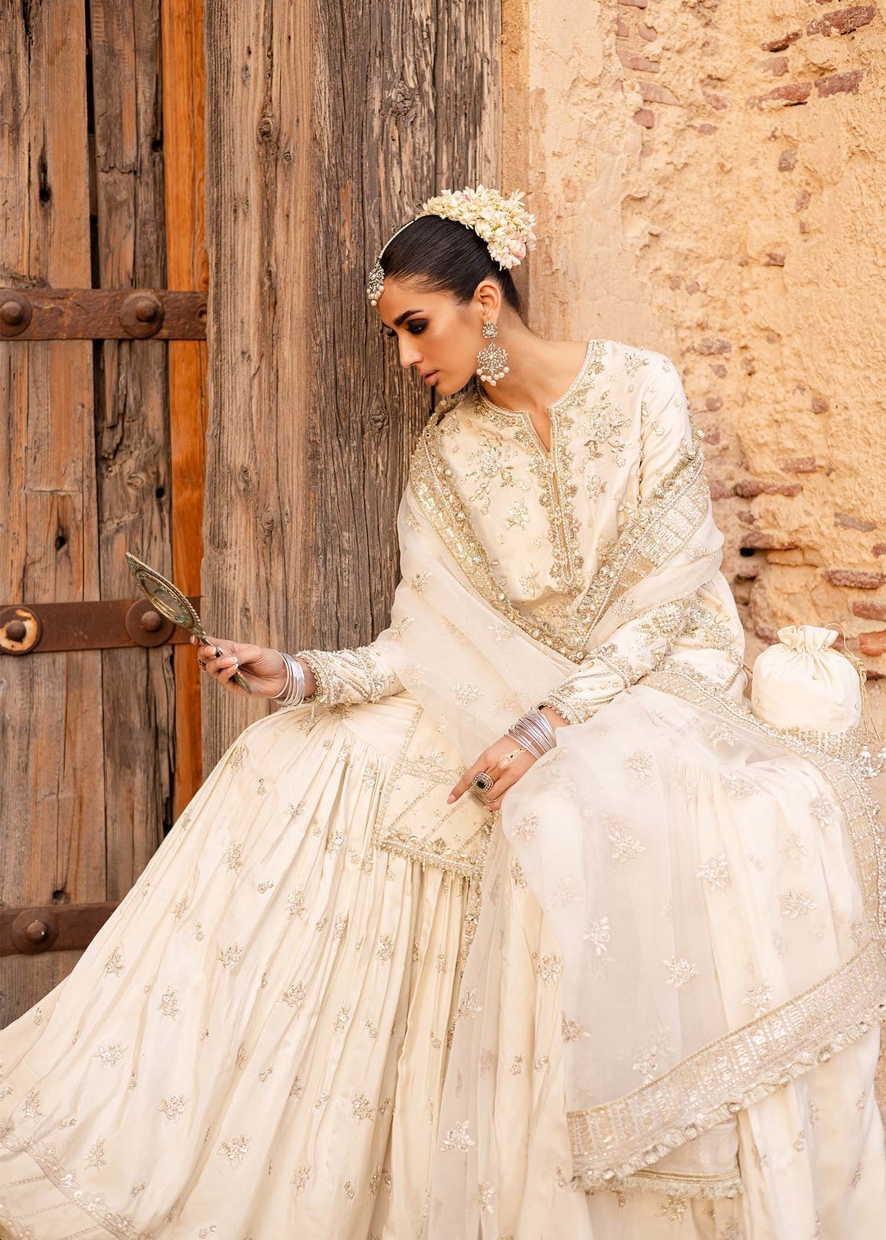 Akbar Aslam | Dastaan Luxury Formals | Roshaneh Custom Size Off White Silk