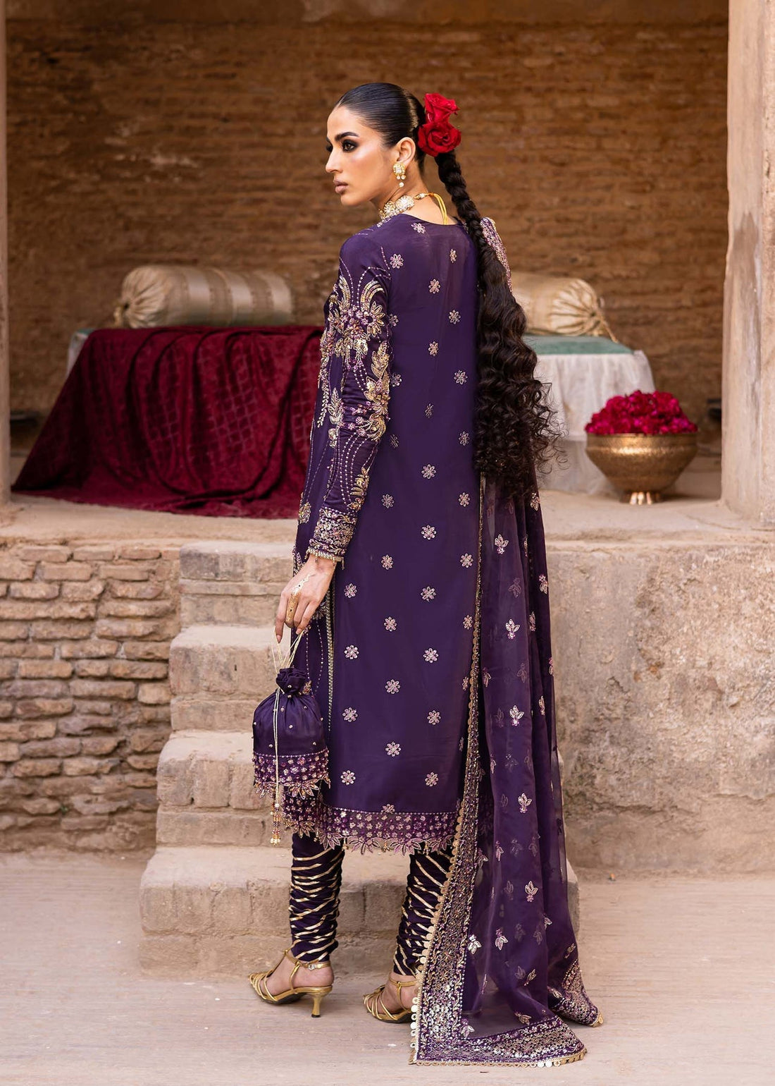 Akbar Aslam | Dastaan Luxury Formals | Haniye XS Dark Purple Silk