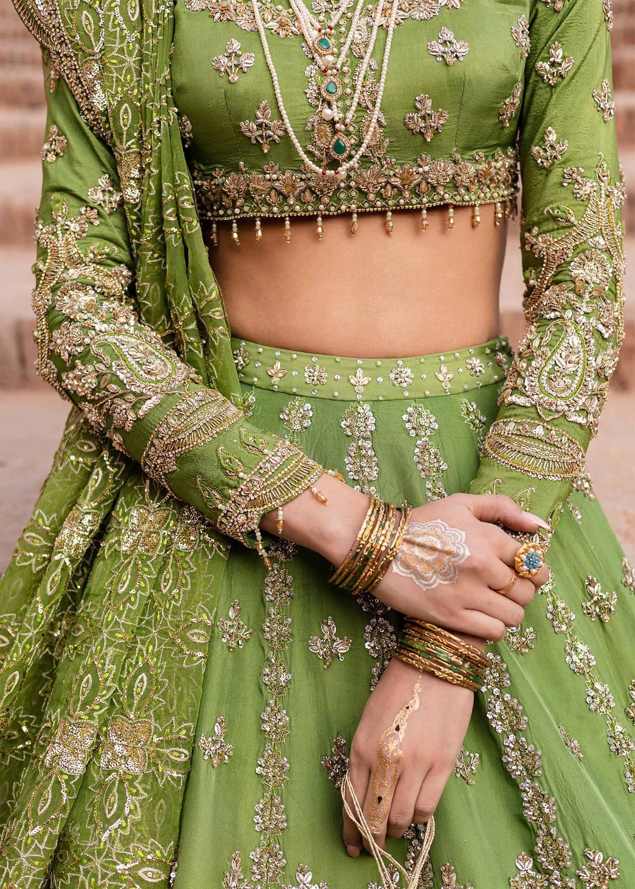 Akbar Aslam | Dastaan Luxury Formals | Nashmira L Green Silk