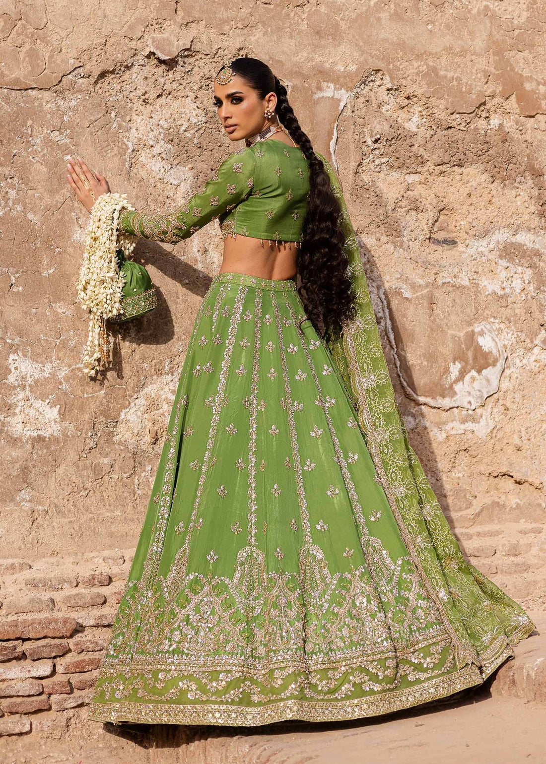 Akbar Aslam | Dastaan Luxury Formals | Nashmira XS Green Silk