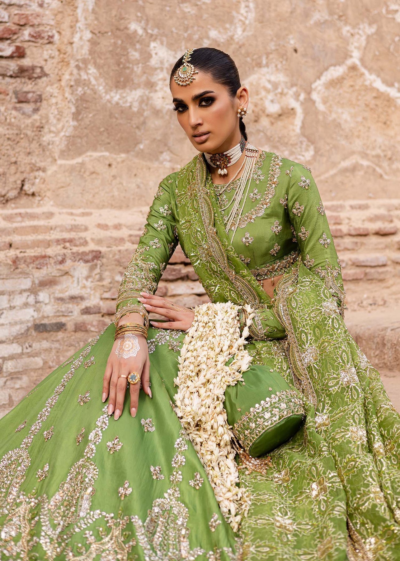 Akbar Aslam | Dastaan Luxury Formals | Nashmira Custom Size Green Silk