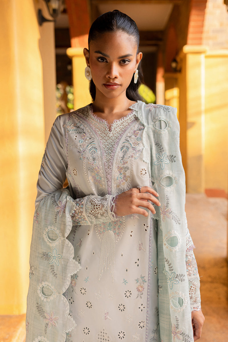 Qalamkar | Q Line Lawn 25 | QM-16 Lune M Ice Blue Lawn