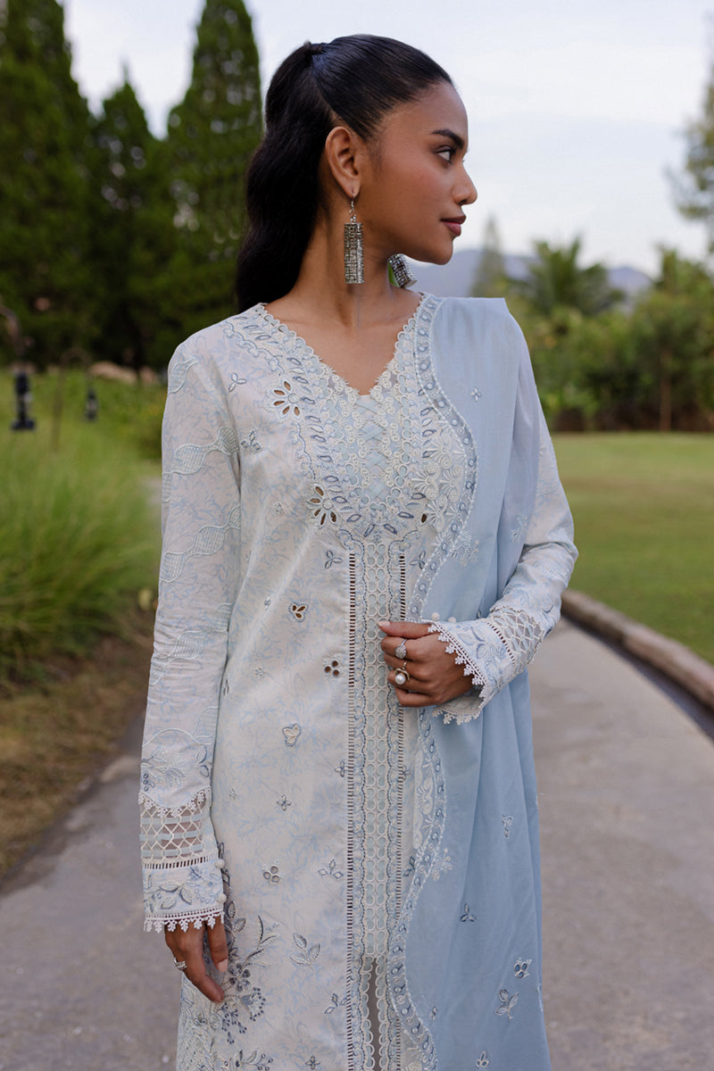 Qalamkar | Q Line Lawn 25 | QM-07 Kian XL Light Blue Lawn