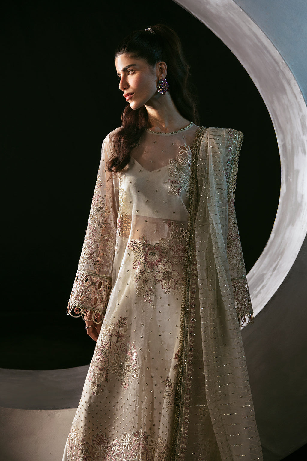 Afrozeh | La Fuchsia Festive 24 | Zeya - Pakistani Designer Dress - by Afrozeh | Type: Formal - 100% Original at Saira Sultan