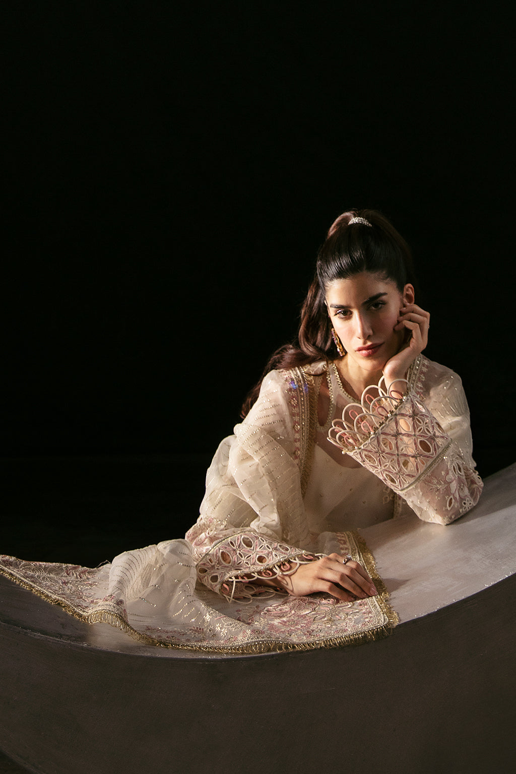 Afrozeh | La Fuchsia Festive 24 | Zeya - Pakistani Designer Dress - by Afrozeh | Type: Formal - 100% Original at Saira Sultan