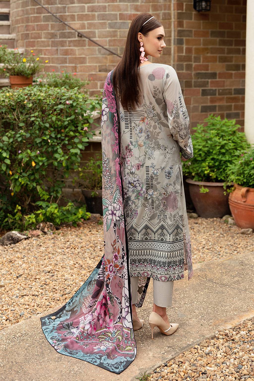 Ramsha | Riwayat Lawn Collection| Y-902 - Pakistani Designer Dress - by Ramsha | Type: Luxury - 100% Original at Saira Sultan
