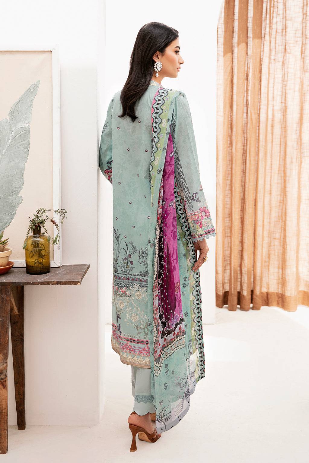 Ramsha | Mashaal Luxury Lawn | L-1110 - Pakistani Designer Dress - by Ramsha | Type: Luxury - 100% Original at Saira Sultan